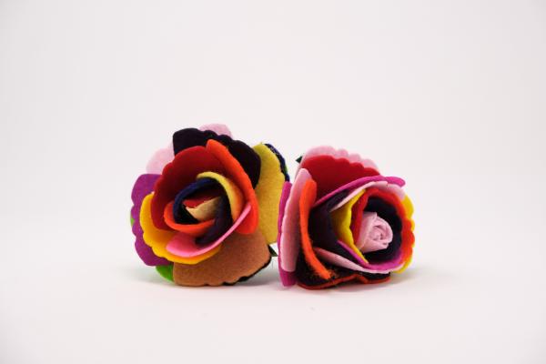 Image for event: Scented Felt Roses - RO 