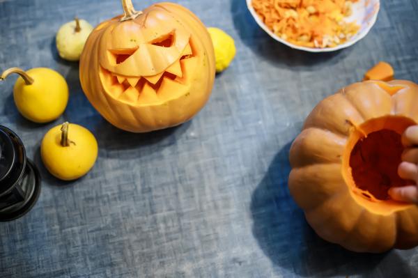 Image for event: Teen Pumpkin Carving - RO